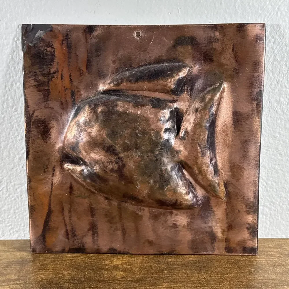 8.5 X 8.5 COPPER PATINA DECORATIVE WALL TILE FISH SEA LIFE